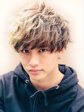 ブリーチ 豊田店(BLEACHi) 【BLEACHi】くせ毛風パーマ ショートレイヤー ツーブロック