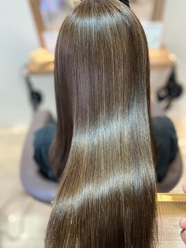 エレム 心斎橋(elem.) elemプレミアム最高級極上トリートメント + カラー