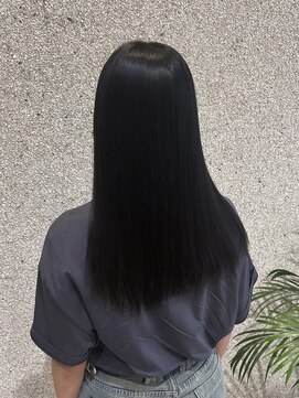 ベルフェミンミエル 【anri】うる艶縮毛矯正