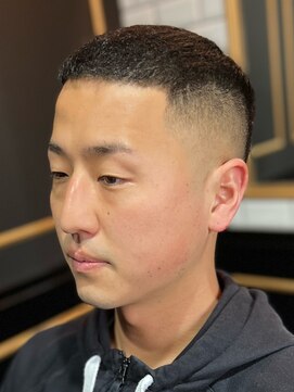 オトコデザイン(OTOKO DESIGN) クロップ スキンフェード メンズ