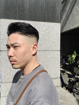 レンゲン(LENGEN) メンズパーマフェードバーバーツイスト理容室カット