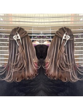 アンダーバーホワイト(_white) ハイライトブリーチ髪質改善トリートメントエクステ神戸三宮