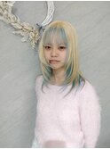 ミディアムレイヤー×ケアブリーチ+ライトブルー
