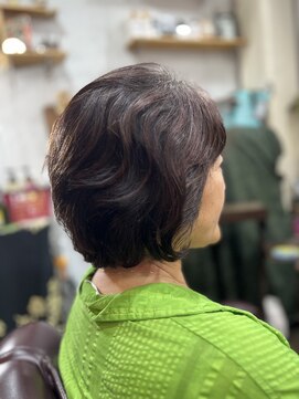 ヘアーズフェロー(Hair's Fellow) グラデーションボブ