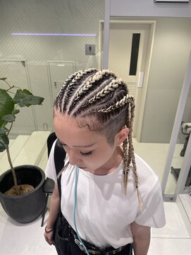 ヴァイス 新宿店(VAICE) コーンロウ