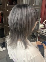 プライズ 錦糸町北口店(prize) バレイヤージュ/ウルフ/ホワイトシルバー【錦糸町北口】hina