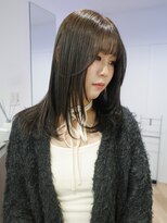 カシェル トウキョウ(Cashel Tokyo)&nbsp;オリーブ ベージュ グレージュ ローレイヤー 顔まわりカット