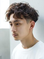 カットもパーマもイケメンパラダイス Men's天王寺 抜け感Men'sゆるウェーブパーマショート