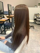 リルーム(re-room) 絹髪/艶髪ストレート/ナチュラルブラウン/髪質改善