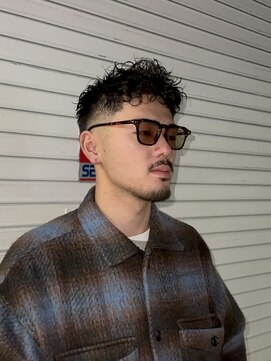 ジレス(Jiles) 【スキンフェード】【メンズヘア】【メンズパーマ】