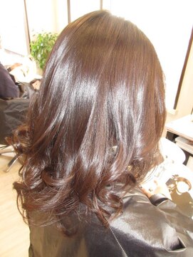 コアフィールフィス(COIFFURE fils) カールスタイル