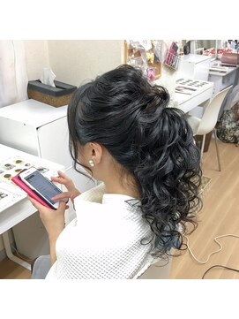 ヘアセット専門店 ナゴミ 池袋店(nagomi) ポニーテール
