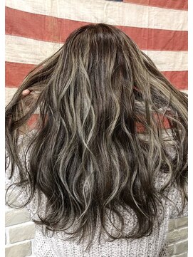 ヘアーデザインサロン スワッグ(Hair design salon SWAG) ハイライトカラー