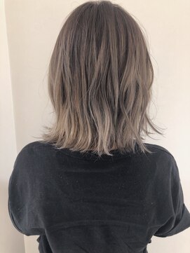 グレース(GRACE) 外国人風カラー＊グレージュ 担当 坂本