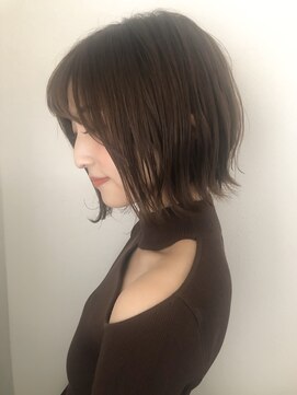 メルト 吉祥寺(melt) 【高塚栞里】あごラインの外ハネが可愛い！大人ボブ 20.30代人気