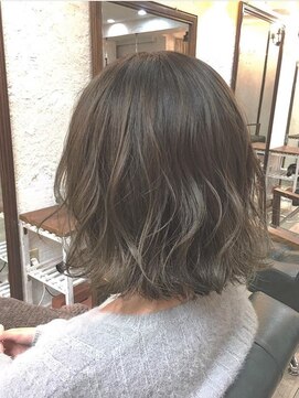 オロ(ORO) 【ORO】切りぱなしボブ×マットベージュ 浅見