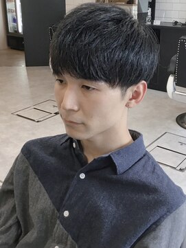 フランクスバーバーリザーブ 人形町店(FRANK’S BARBER RESERVE) 爽やかマッシュスタイル