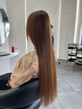 ブルージュ ヘアー(Brugge hair) ツヤさらストレート