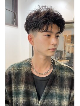 ナループロアオハナ(Nalu pu loa ohana) メンズパーマ/ニュアンスパーマ/毛流れパーマ/センターパート