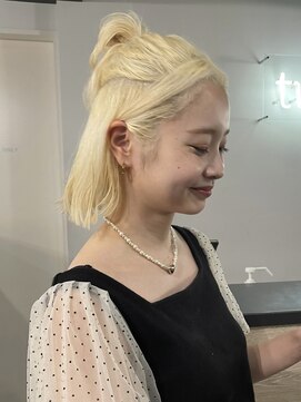 ヒビヲ(HIBIO) ダブルカラーミルクティーベージュピンクベージュブリーチカラー