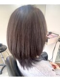 縮毛矯正でサラ艶髪を手に入れる