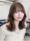 ナチュラル可愛いくびれミディアム*うるツヤカラー暖色ブラウン