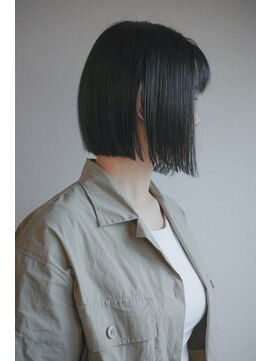 チルバイヘアーガーデンミルクティ(Chillbyhairgardenmilktea) ストんボブ