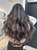 ラピス 福岡天神店(Lapis)&nbsp;濃いめグレージュ×ハイライトエクステ