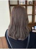 カット、ハイライトカラー