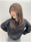 ミルクティーベージュくびれボブハイトーンカラーケアブリーチ
