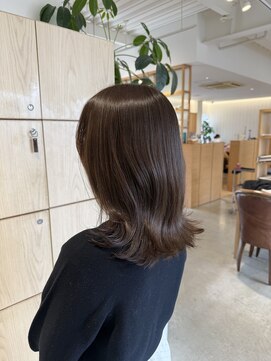 アドラーブル 万代店 (adorable) 大人可愛いショコラブラウンくびれヘア20代30代?