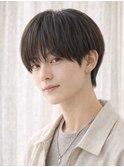 雨の日色気襟足すっきりおしゃれパーマかっこいい韓流マッシュ