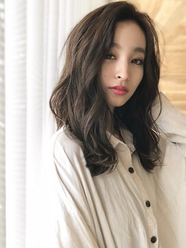 チョビー 銀座(chobii) [桜井]デジタルパーマイルミナカラー グレージュカラー