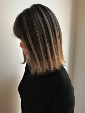 ビエン(bien) ☆バレイヤージュカラー☆