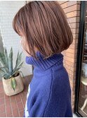 ココアベージュ