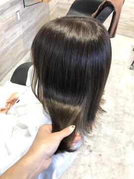 リーオオサカ(Lee Osaka) カーキベージュ/kana