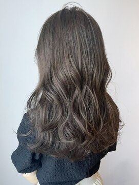 アイティー バイ アルバム 浦和店(IT by ALBUM) オリーブベージュロング_グレージュカラーボブウルフ_ba402881