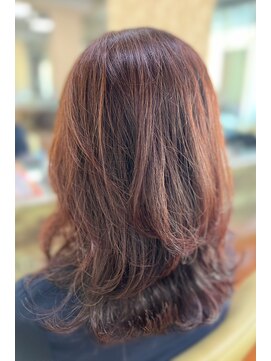 アークスヘアー 30代40代ナチュラルブリーチなしピンク大人ミディアム肩ライン