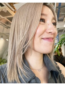 ロア インターナショナル 新宿店(LoA International) ベージュヘアカラー