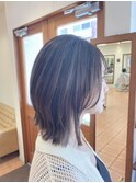 ふわっとミディボブ×スモーキーベージュ