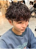 アッシュブラック＊波巻き束間メンズカットマッシュパーマ