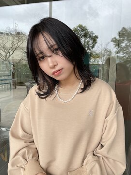 ピークアブー アヴェダ アトレ恵比寿(PEEK-A-BOO AVEDA) くびレイヤーくびれミディアムシースルーバングインナーカラー