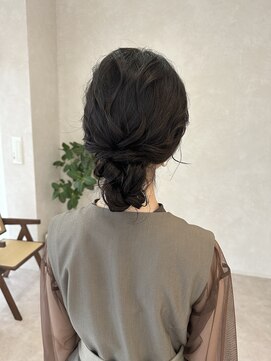 イルプロム 御厨店(illuprom.) ゆるまとめアレンジ