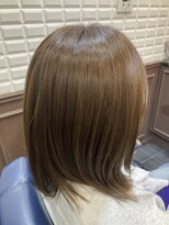 ルピナス 中田(Lupinus)&nbsp;毛先整えカットフォギーベージュ10レベルカラー