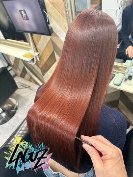 ラグズ 茅ヶ崎(LAGUZ) 【艶髪×ピンクブラウン】大人の上品カラーで魅せる美髪スタイル