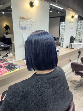 コワファーストナガサキシャンプーボーイ(COIFF1RST NAGASAKI SHAMPOO BOY) ぱつっとボブ