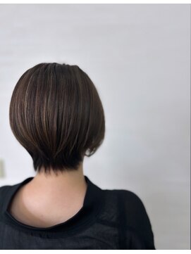 エヌプラス ヘアー(N+ hair) 丸みショートボブ