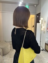 ボタン ハカタ(VOTAN hakata) 【前田七音】切りっぱなしボブ/オリーブベージュ/くすみカラー