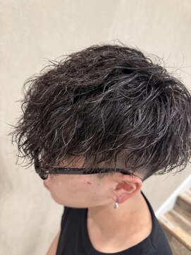 リノ カルバリ(Lino Calbari) Lino Calbariスタイル