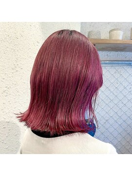 デート(DATE) ビビットピンク